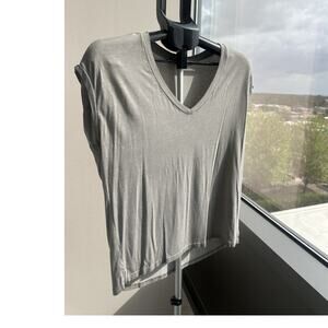 Jane Delancy Gray V-Neck Sleeveless T-Shirt Women's S